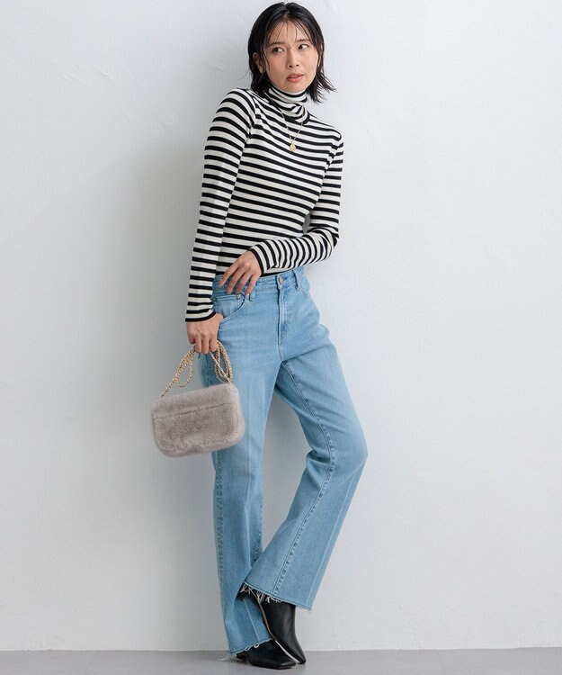 23区 【Oggi1月号/CLASSY.11月号掲載】ウーステッドウール リブタートルネック ニット オフ×ブラック