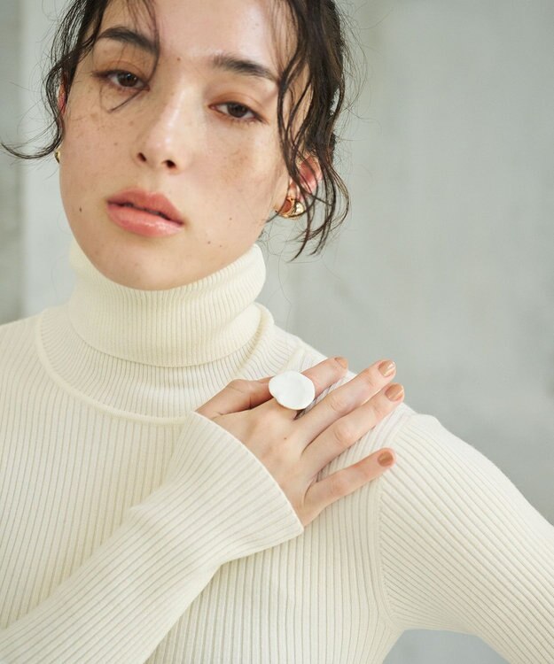 #Newans 【カシミヤ混】フィット＆フレアニットワンピース オフ