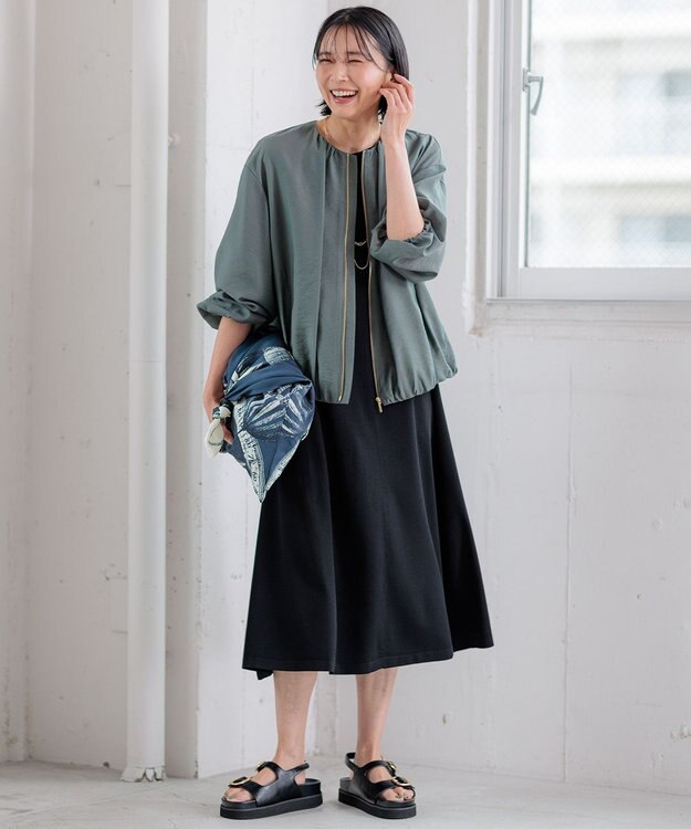 23区 【接触冷感/速乾】シアータンブラー ブルゾン カーキ系