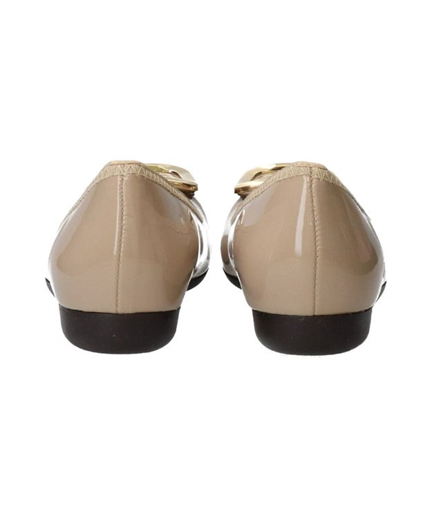 Bridget Birkin 【Bridget Birkin】バックルアクセントレインパンプス ベージュエナメル