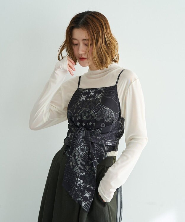 YECCA VECCA スカーフ柄オーバーキャミ Black