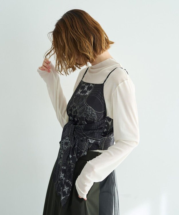 YECCA VECCA スカーフ柄オーバーキャミ Black