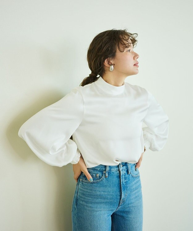 #Newans 【ストレッチ】〈花乃まりあさんコラボ〉ハイネックブラウス ホワイト