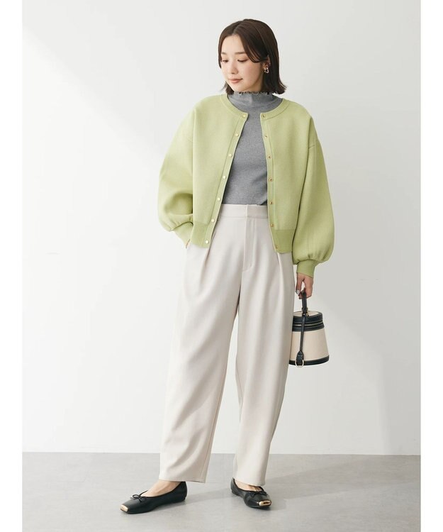 Green Parks ワンタックカーヴィーパンツ Light Beige