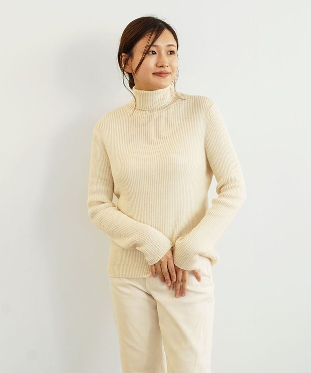 TOQUE 〈大草直子さんアドバイザー〉ベビーアルパカ×シルク ハイネックニット ホワイト