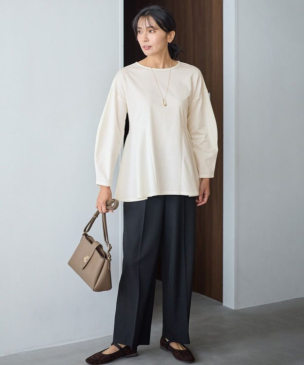 ANY ジョーゼット裏起毛ペプラムプルオーバー エクリュ