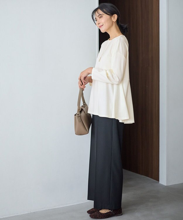 ANY ジョーゼット裏起毛ペプラムプルオーバー エクリュ