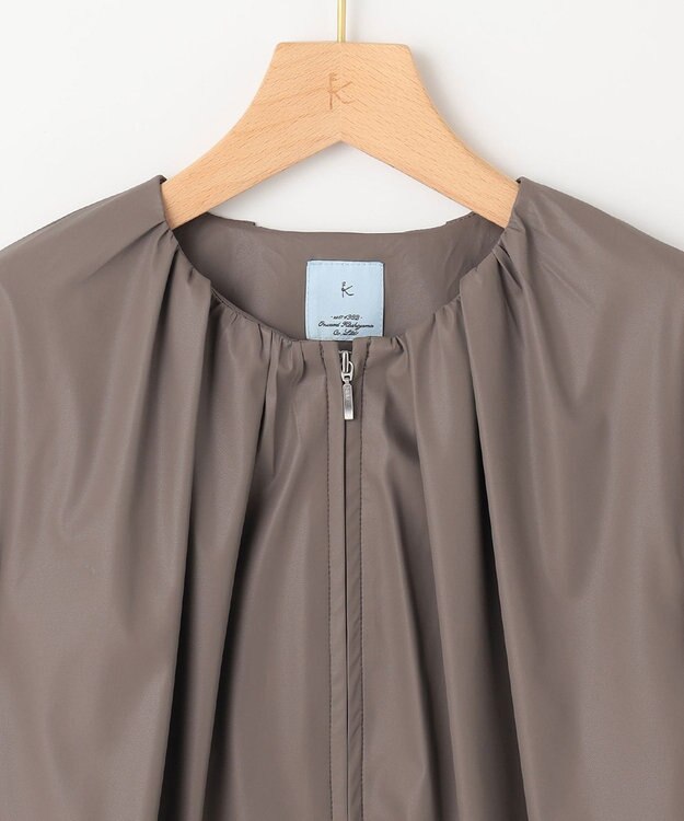 組曲 L レザーライクライト ブルゾン モーヴグレー系