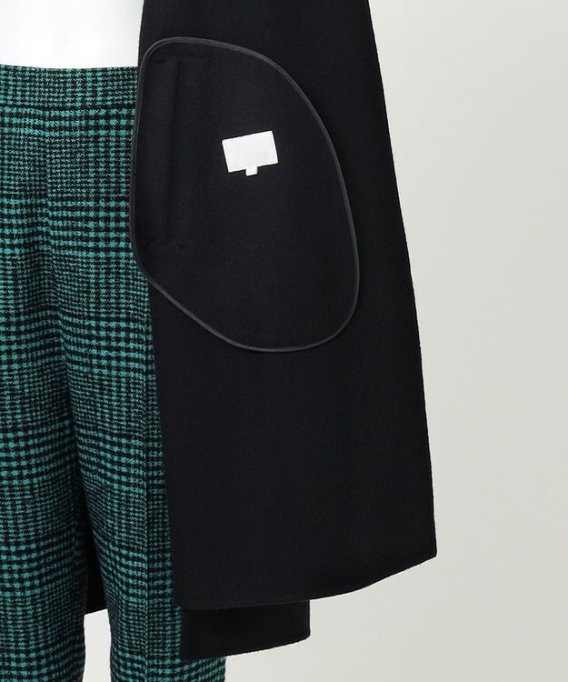 23区 L 【R(アール)】ショートリバー ノーカラーコート ブラック系