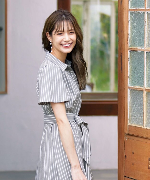 Tiaclasse L 【洗える】フレアスリーブシャツワンピース グレーストライプ