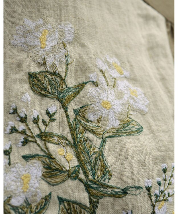 muuc ジャスミン刺繍フレンチスリーブワンピース〈日本製・綿100%天然素材・遠州織物〉〈繊細な花刺繍〉〈上品なロング丈〉〈ゆったりフリーサイズ〉〈大人の夏ワンピ〉 カーキ