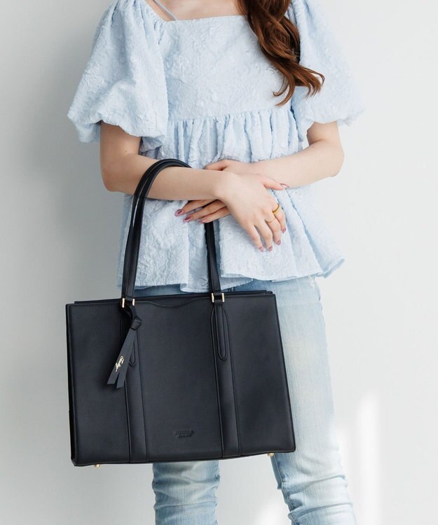 ACE BAGS & LUGGAGE Jewelna Rose フィンリー レザートート A4/13.3インチPC収納 65591 ジュエルナローズ ブラック