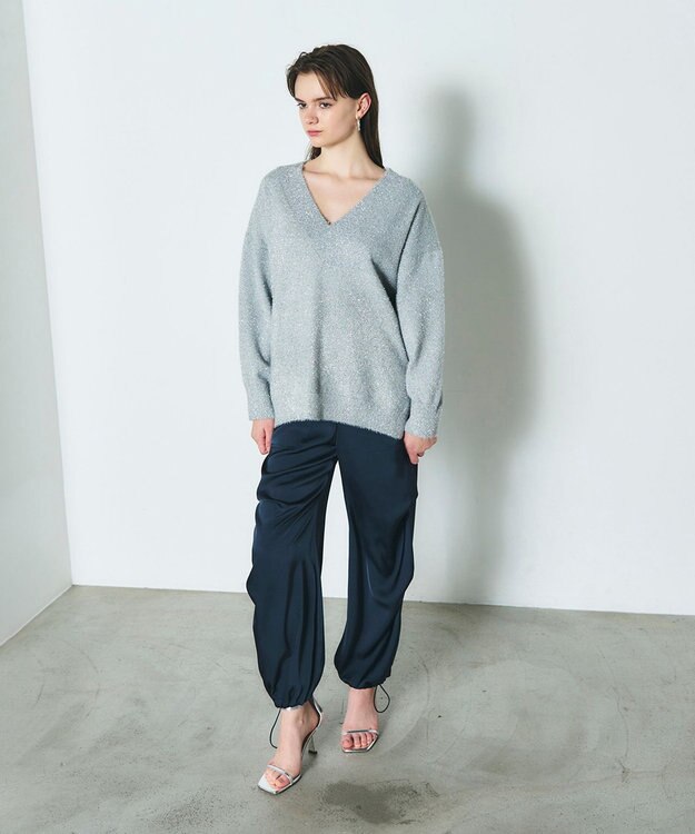 GRACE CONTINENTAL ラメVネックニットトップ シルバー