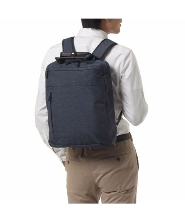 ACE BAGS & LUGGAGE ace. ホバーライト 軽量スリムでPC収納可能。自転車通勤に最適なビジネス対応型A4リュック 59004 エース ネイビー