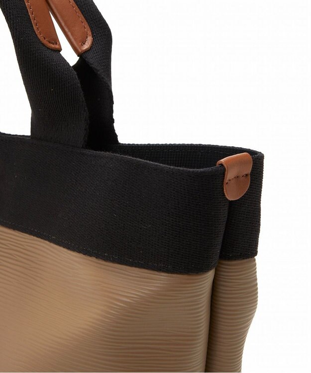 TOPKAPI 【Breath TOPKAPI】リプルネオレザー A4トートバッグ カーキブラウン