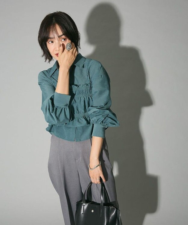 Green Parks ・ＥＬＥＮＣＡＲＥ　ＤＵＥ　ビスチェ付ショートシャツ Green