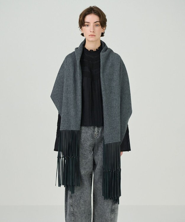 GRACE CONTINENTAL フリンジストール グレー