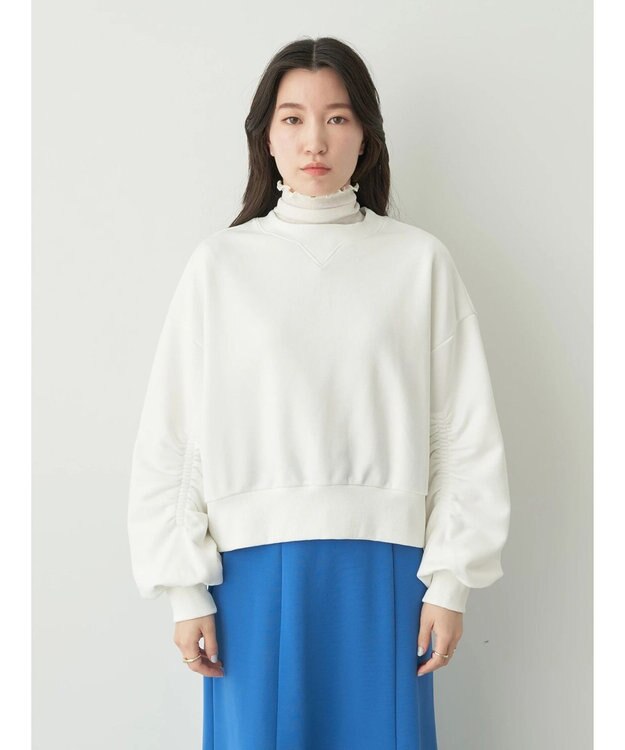 earth music&ecology クルーネック袖シャーリングスウェット White