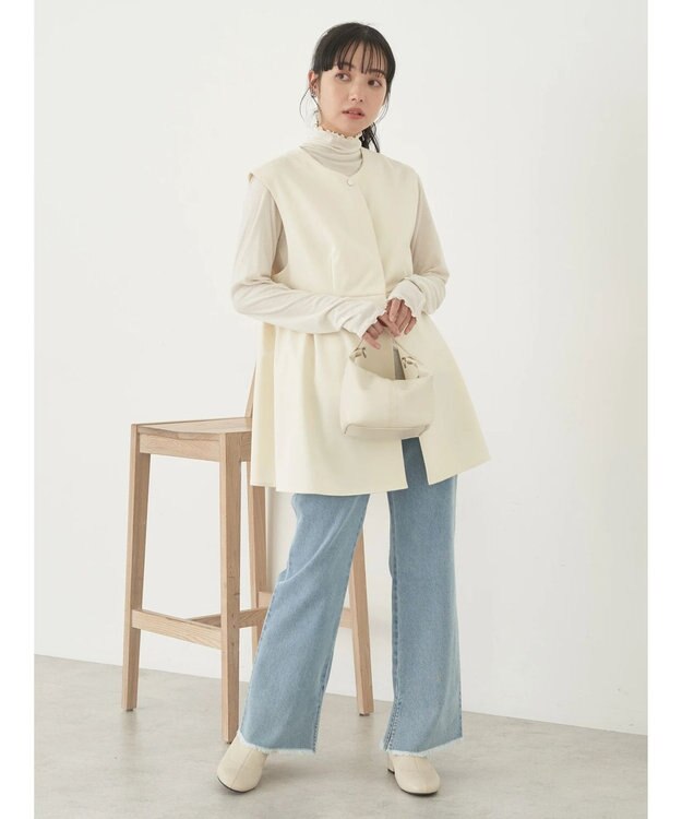 earth music&ecology ペプラムジレ Ivory