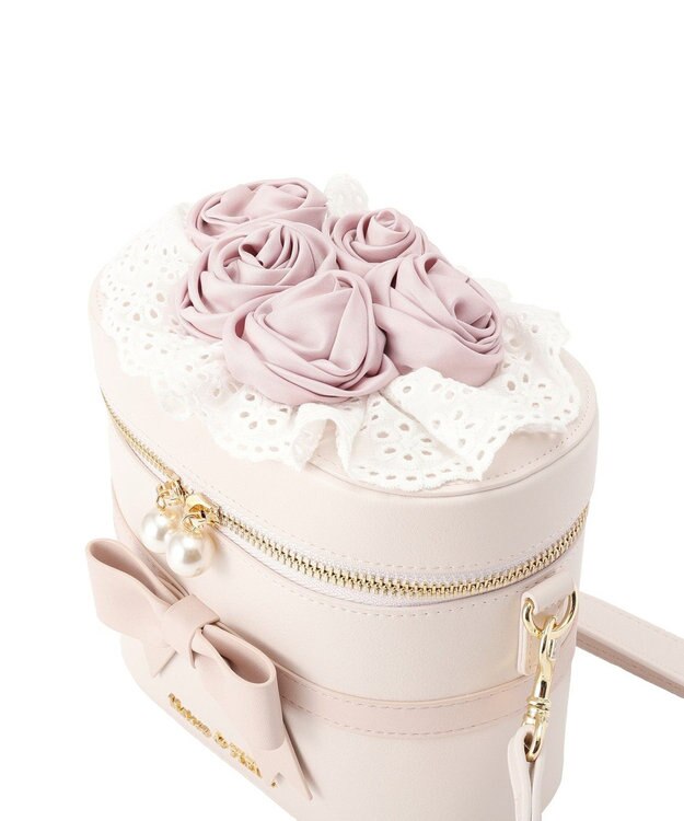 Maison de FLEUR ローズブーケキューブショルダーバッグ Ivory