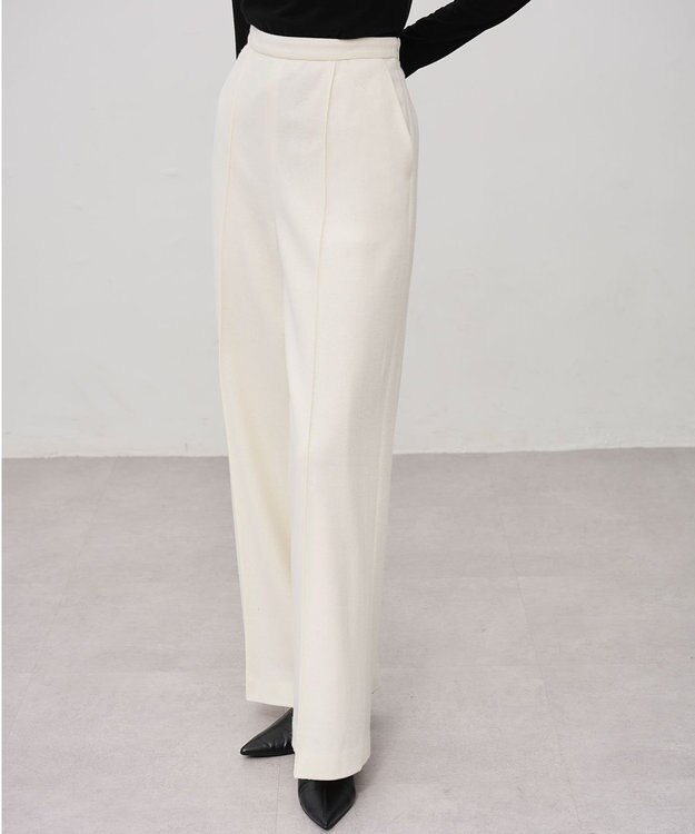 uncrave コンプレストウール ストレートパンツ オフ