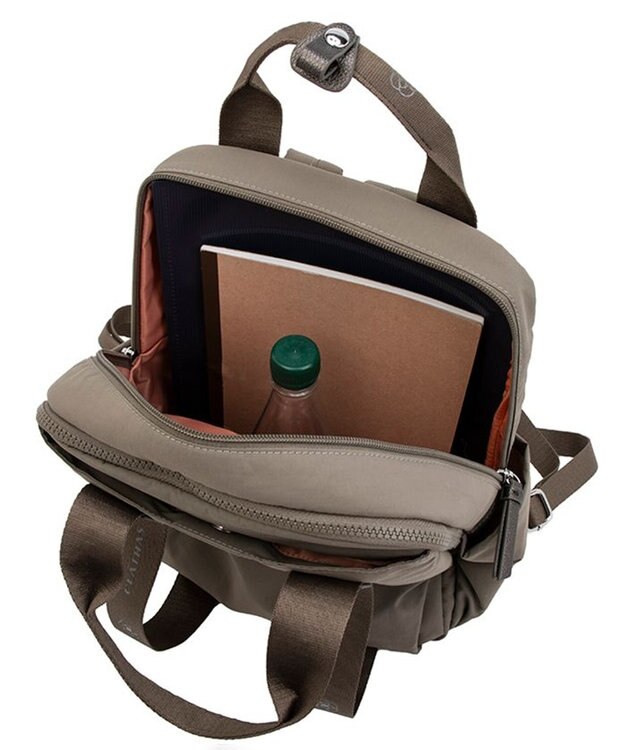 CLATHAS レザン バックパック グレージュ