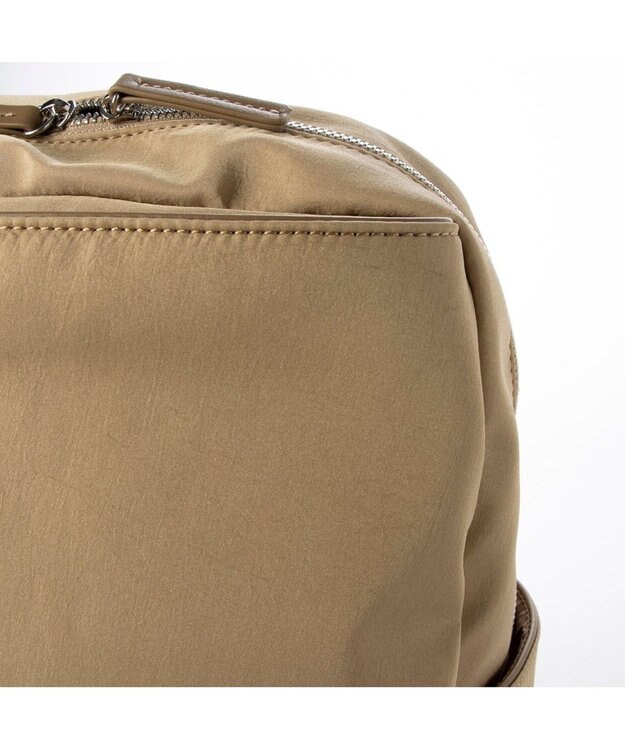 UNBILLION カシュカシュ cachecache / ワッシャーナイロンリュック ベージュ