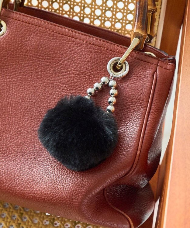 Phoebe メタルボールファーバッグチャーム　ブラック ブラック