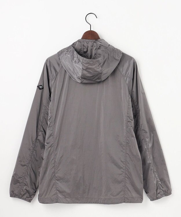 JOSEPH ABBOUD MOUNTAIN 【軽量/ECO撥水/ポケッタブル】ヴィンテージナイロンシャンブレーパーカー ライトグレー系