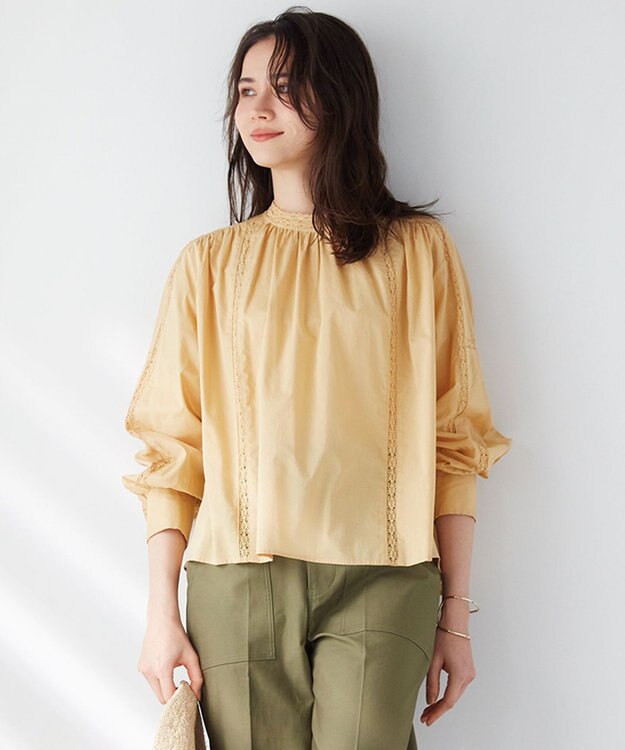 23区 【SLOW/洗える】コットンローン トーションレース ブラウス イエロー系