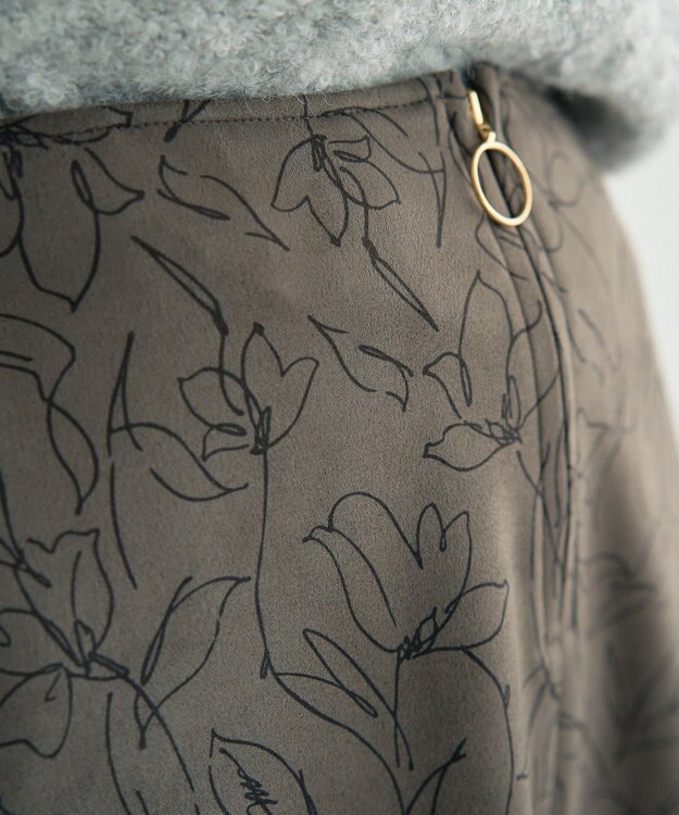 YECCA VECCA ラインフラワー柄フェイクスエードスカート Charcoal Gray