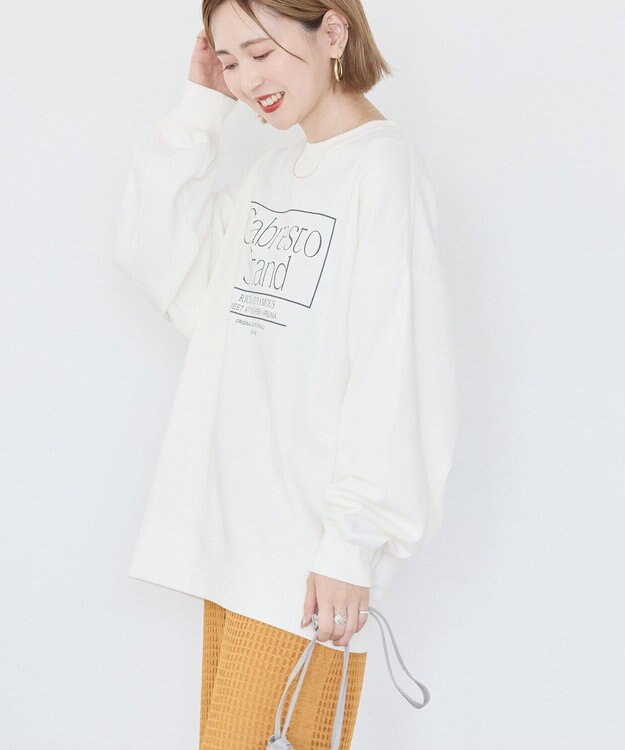 AMERICAN HOLIC ボックスロゴプリント裏毛プルオーバー Off White