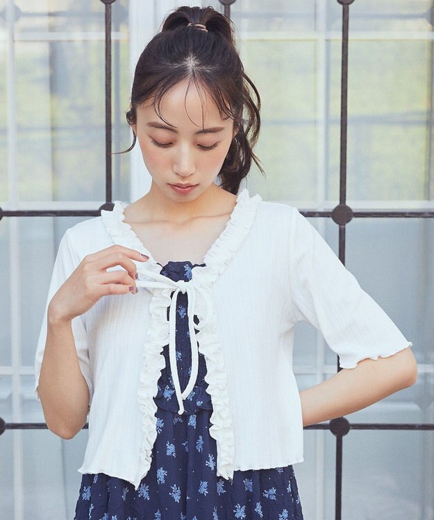 earth music&ecology フリルカットリブカーディガン Off White
