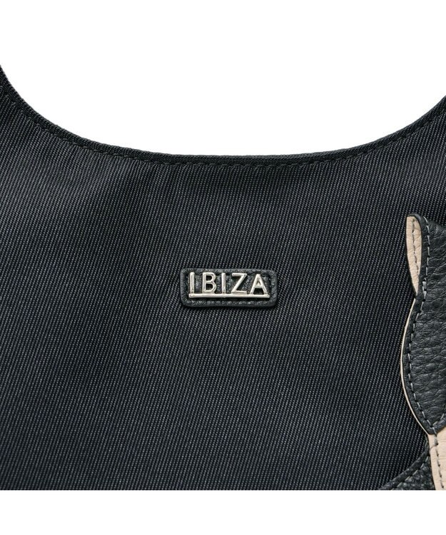 IBIZA アニマーダ　ナイロン　セミショルダーバッグ（ネコ） 黒