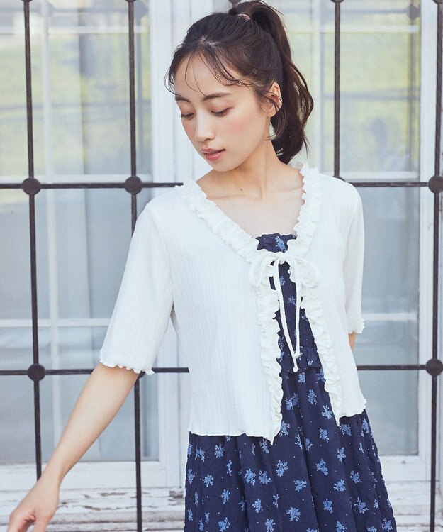 earth music&ecology フリルカットリブカーディガン Off White
