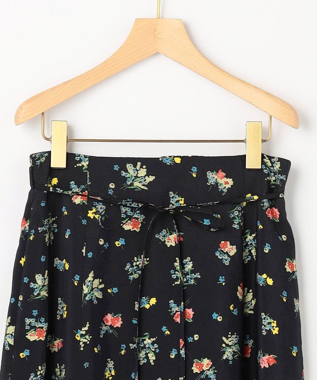 組曲 S 【先行予約】クラッシックフラワープリント フレアスカート ブラック系5