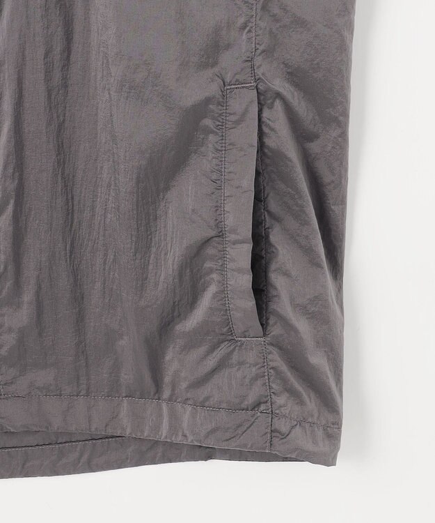 JOSEPH ABBOUD MOUNTAIN 【軽量/ECO撥水/ポケッタブル】ヴィンテージナイロンシャンブレーパーカー ライトグレー系