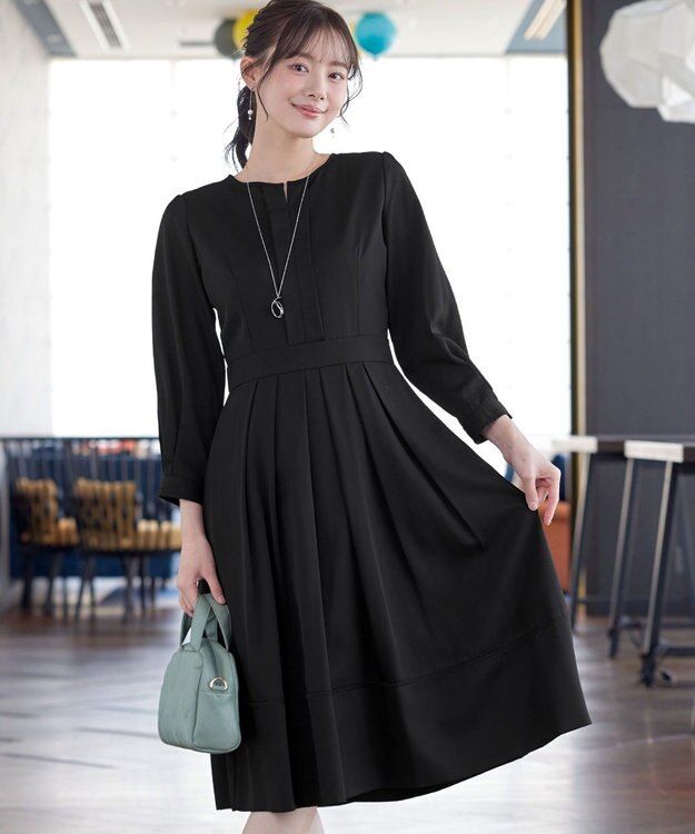 Tiaclasse 【セレモニー・新色追加】キーネックフレアワンピース ブラック