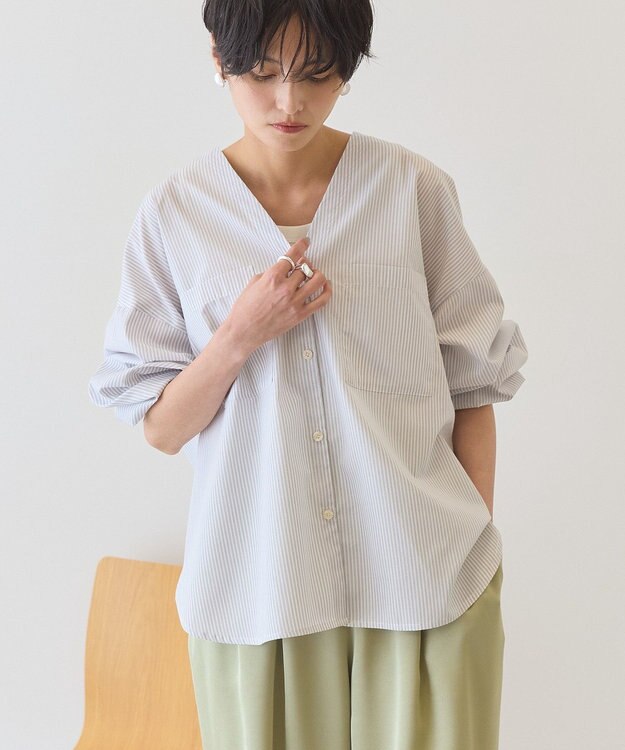 AMERICAN HOLIC 【イージーケア】ストライプVネックシャツ Off White