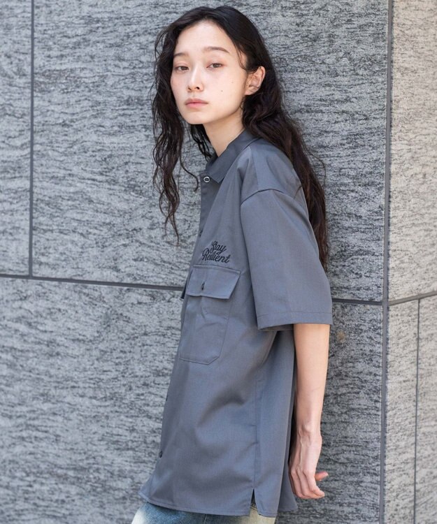 WEGO 【ユニセックス着用ITEM】刺繍ロゴツイルワークシャツ ブラック中濃色