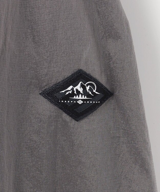 JOSEPH ABBOUD MOUNTAIN 【軽量/ECO撥水/ポケッタブル】ヴィンテージナイロンシャンブレーパーカー ライトグレー系