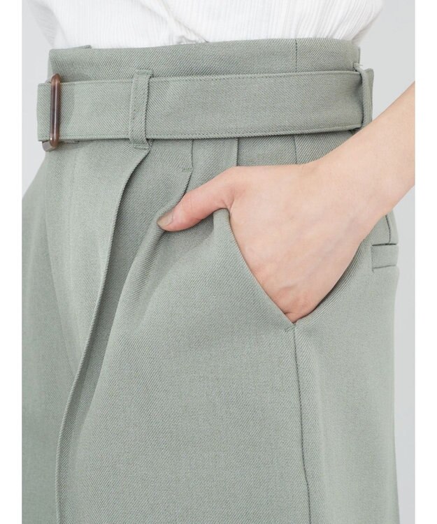 earth music&ecology ベルト付きショートパンツ Khaki