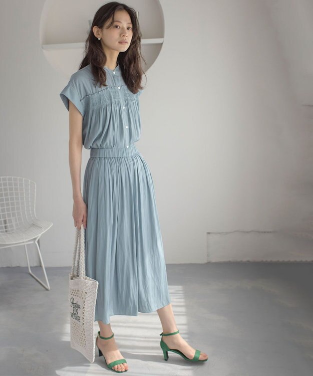 組曲 L 【春夏のNEWカラー登場】ギャザーライトデシン パンツ スモーキーグリーン系