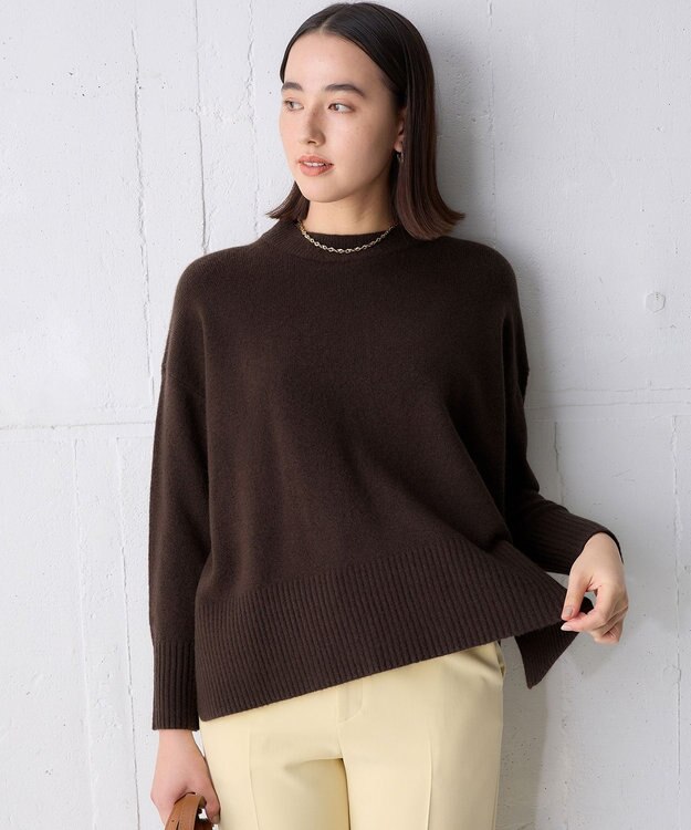 UNFILO 【新色追加】ふわふわ クルーネックニット [NEW]ブラウン