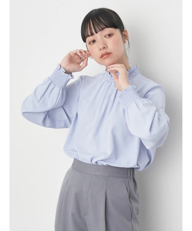 earth music&ecology シャーリングブラウス Sax