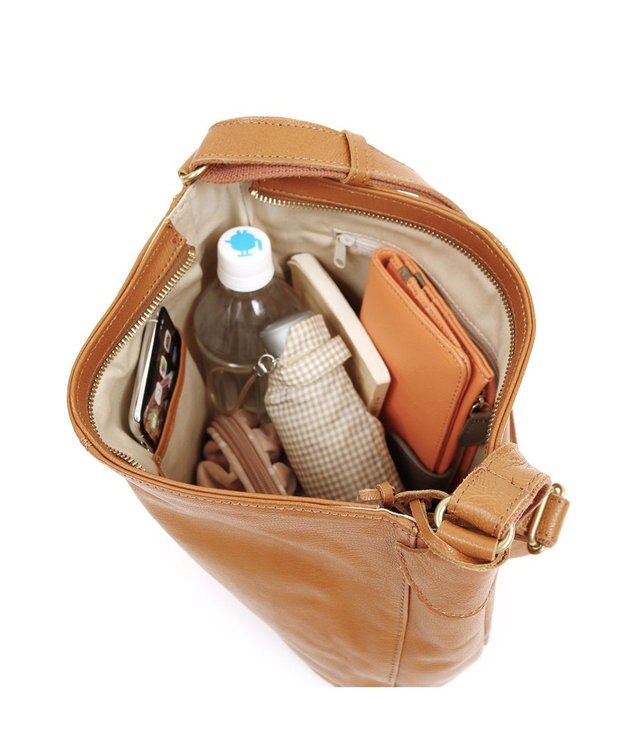 UNBILLION アトランタ ATLANTA / 牛革縦ファスナーショルダー キャメル