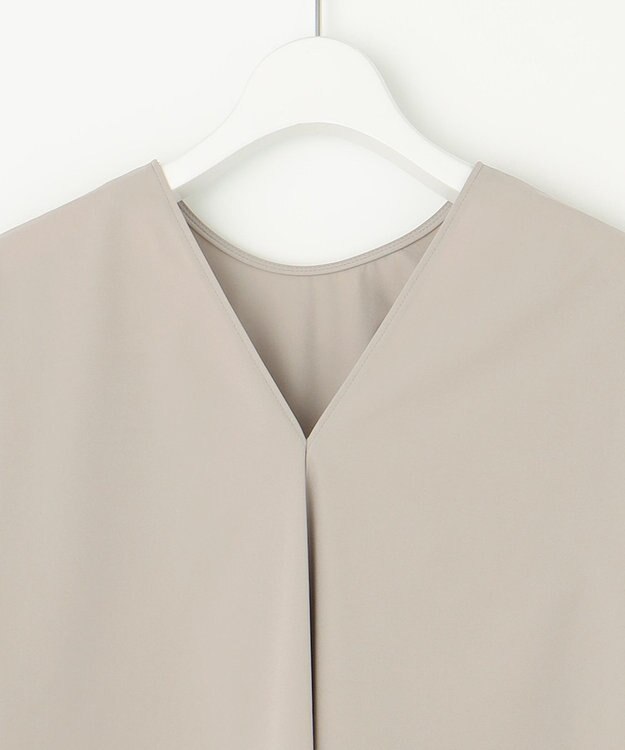 UNFILO 【洗える/軽量】FINE MOVE Aラインワンピース グレージュ