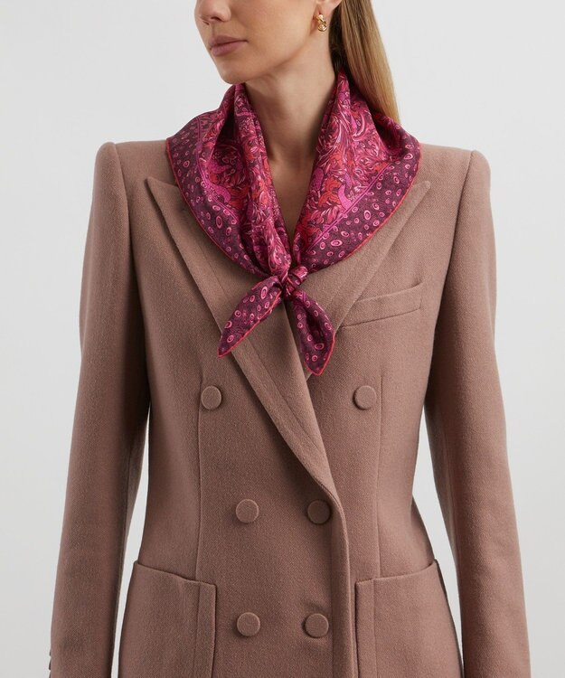 LIBERTY. ゼフィリーヌ 70x70 シルク スカーフ ピンク