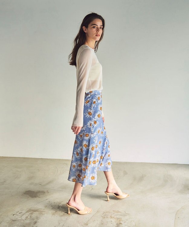 GRACE CONTINENTAL マーガレットフラワープリントスカート ブルー