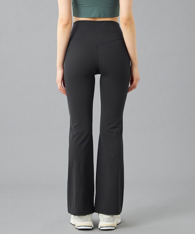 Chacott Chacott BALANCE Boost フレアパンツ ブラック